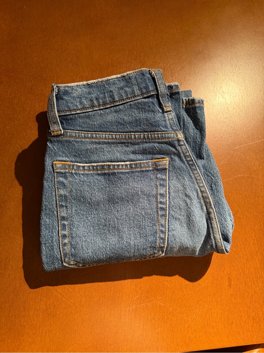 Abercrombie The ‘90s Straight Ultra High Rise